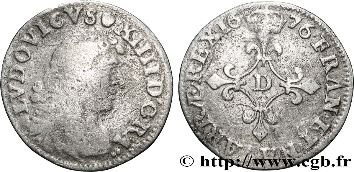 LOUIS XIV LE GRAND OU LE ROI SOLEIL Quatre sols à la croix formée de lis 1676 Vimy-en-Lyonnais (actuellement Neuville-sur-Saône) TB