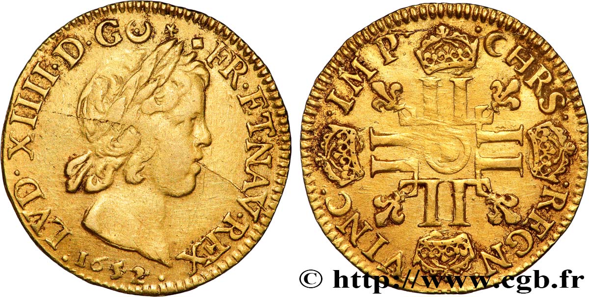 LOUIS XIV  THE SUN KING  Louis d or aux huit L, portrait à la mèche courte 1652 Lyon BC+/MBC