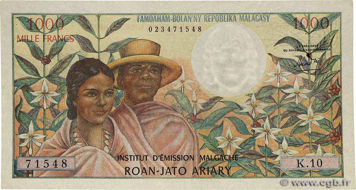 1000 Francs - 200 Ariary MADAGASCAR  1966 P.059a XF+