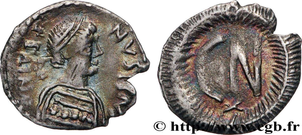 GIUSTINO II Demi-silique BB