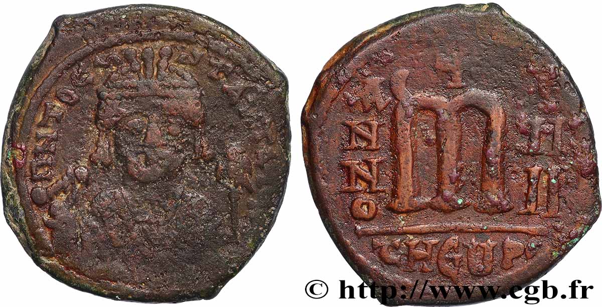 TIBÈRE II CONSTANTIN Follis TB+