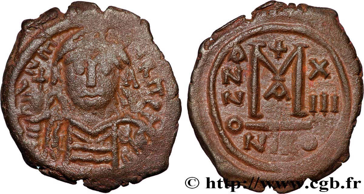 MAURICIUS TIBERIUS Follis SS/fVZ