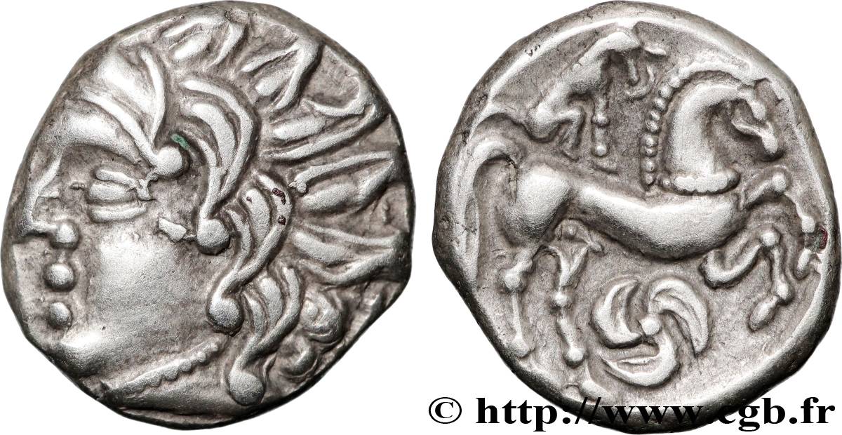 CARNUTES (Région de la Beauce) Drachme au loup et au cheval SUP