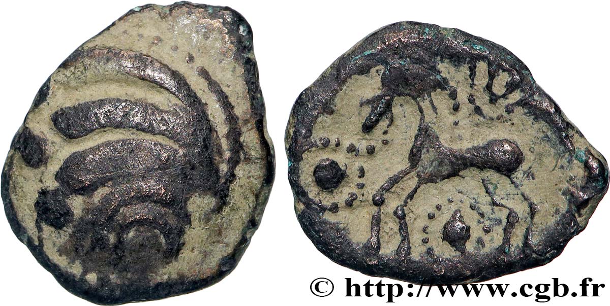 GALLIA BELGICA - REMI (Regione di Reims) Quart de statère “aux segments de cercles”, cheval à gauche, en bas électrum q.BB