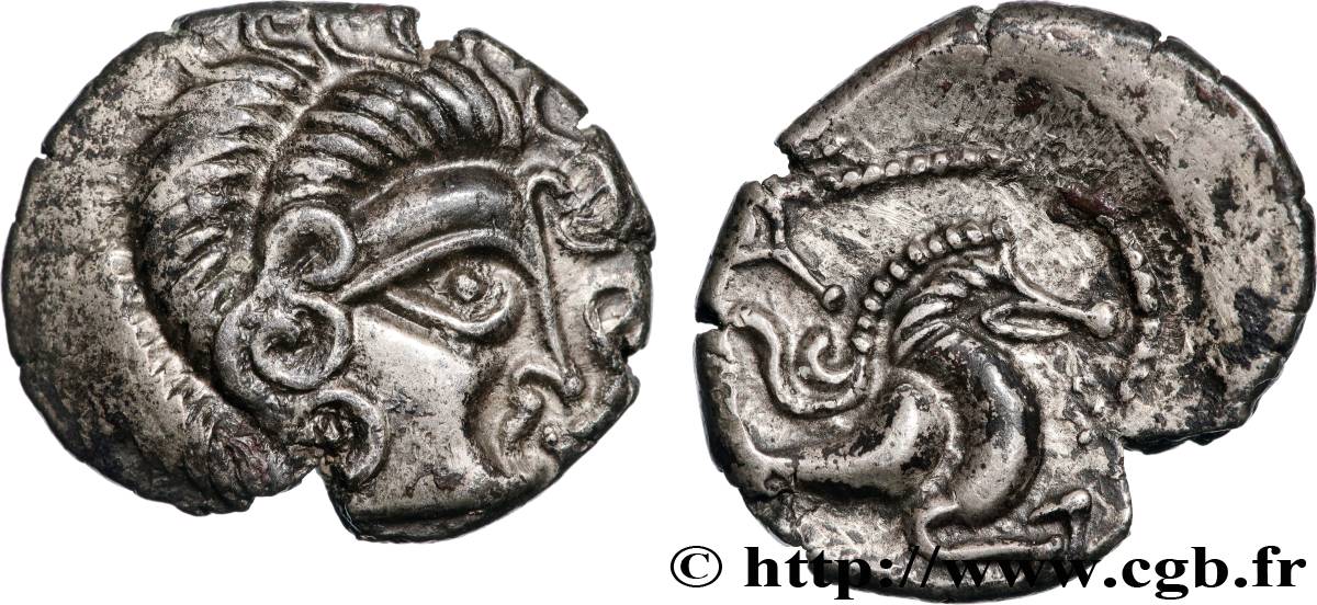 CORIOSOLITES (Région de Corseul, Cotes d Armor) Statère de billon, classe II au nez pointé SUP