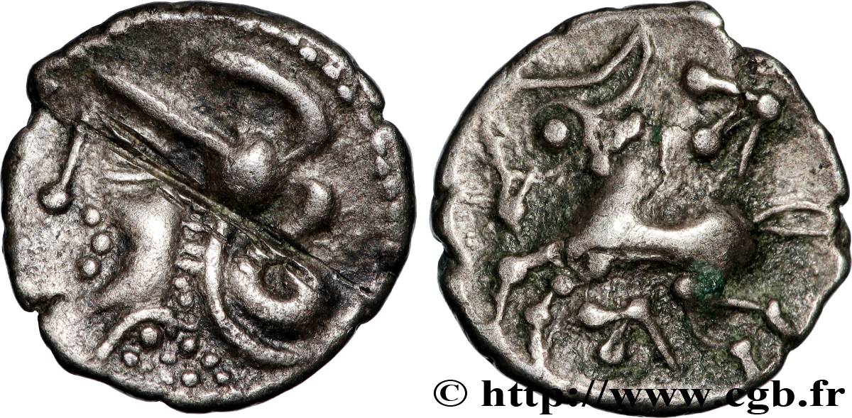GALLIEN - AULERCI CENOMANI (Region die Mans) Denier à la tête casquée à gauche et aux carnyx fVZ/SS