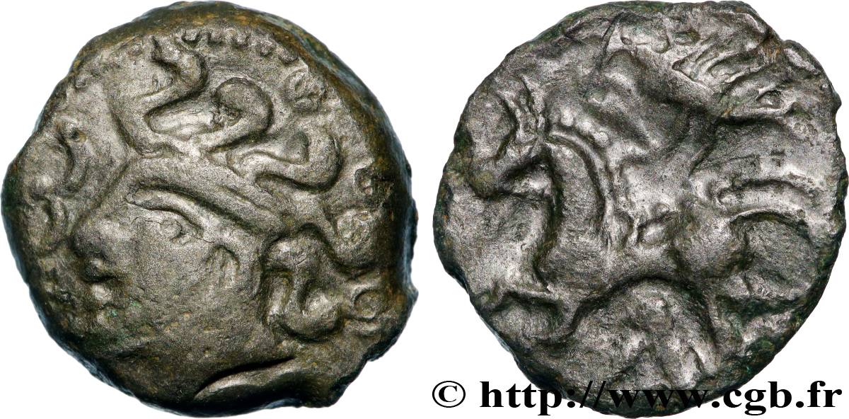 AULERQUES ÉBUROVICES (Région d Évreux) Bronze au cheval et à l’oiseau TTB+