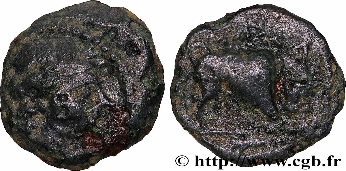 MASSALIA - MARSEILLE Bronze au taureau (hémiobole ?), à la palme TB+/TTB