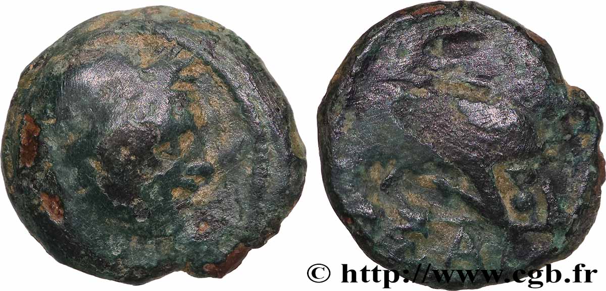 MASSALIA - MARSEILLE Petit bronze au taureau (hémiobole ?) TB