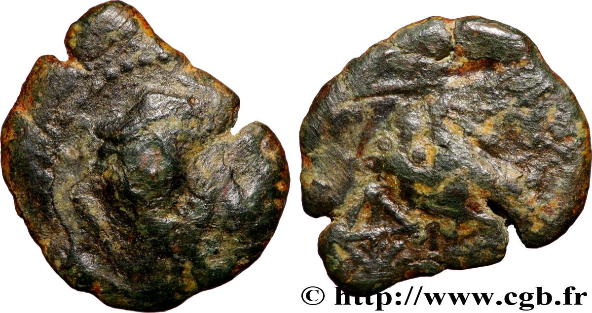 MASSALIA - MARSEILLES Petit bronze au taureau (hémiobole ?) VF