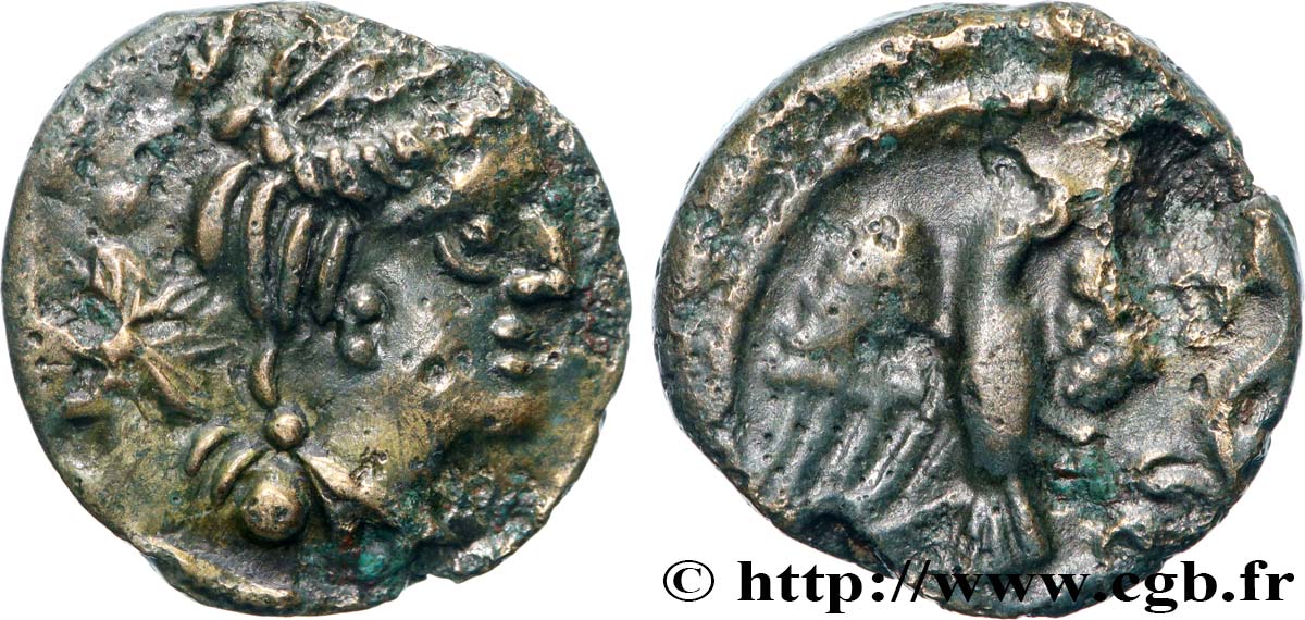 CARNUTES (Région de la Beauce) Bronze “à l’aigle et au serpent” TTB+/TB+