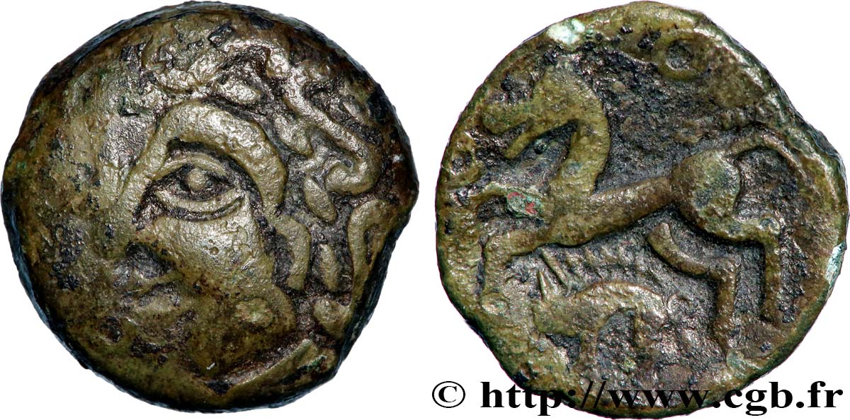 AULERQUES ÉBUROVICES (Région d Évreux) Bronze au cheval et au sanglier TTB