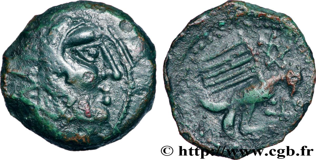 CARNUTES (Région de la Beauce) Bronze à l’aigle et à la croisette TTB