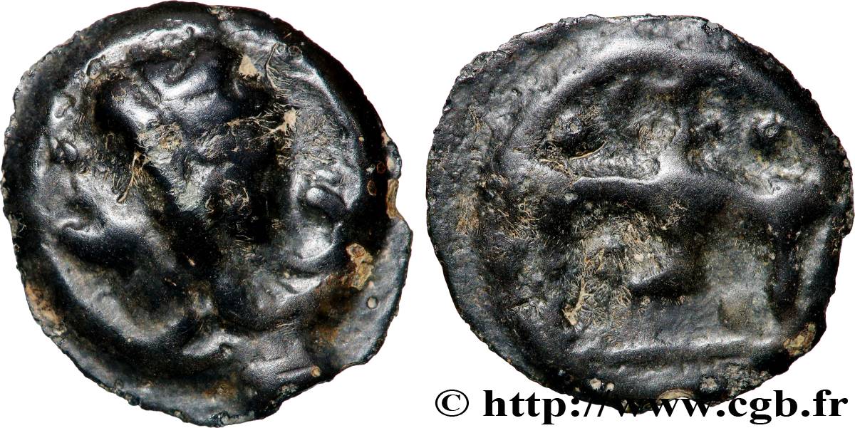 HIGH AND MIDDLE SEINE Potin au taureau et au lis, classe Ia XF/VF