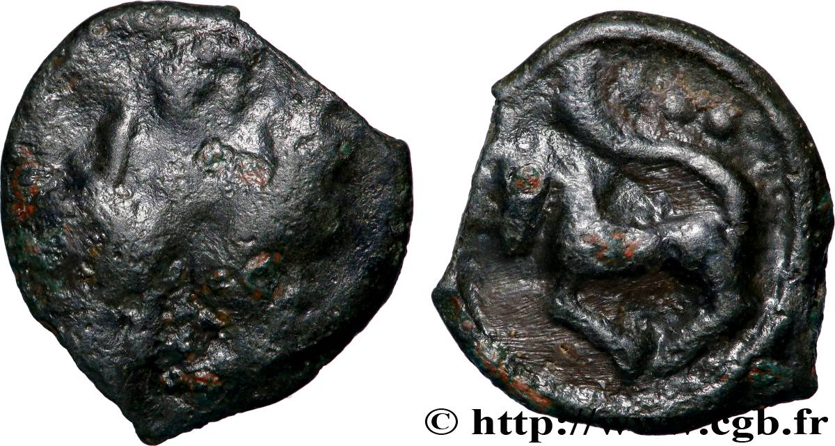 SÉNONS (région de Sens) Potin à la tête “d’indien” et à l’animal stylisé - aux trois globules AB/TTB