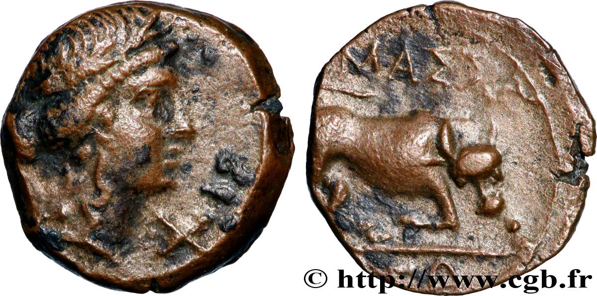 MASSALIA - MARSEILLE Petit bronze au taureau (hémiobole ?) TTB/TTB+