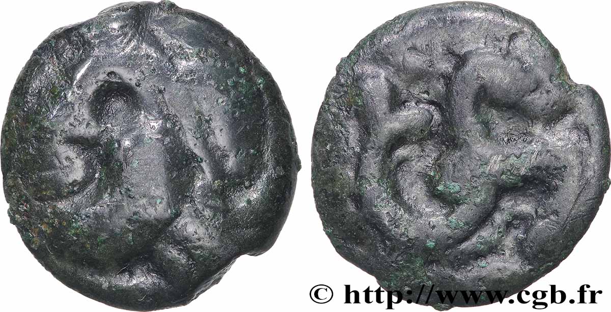 ÉDUENS (BIBRACTE, région du Mont-Beuvray) Potin à l’hippocampe, tête casquée TTB