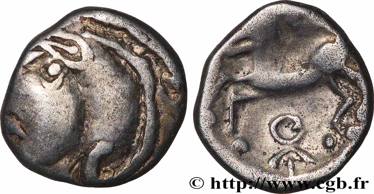 ÉDUENS (BIBRACTE, région du Mont-Beuvray) Denier à la tête casquée TTB