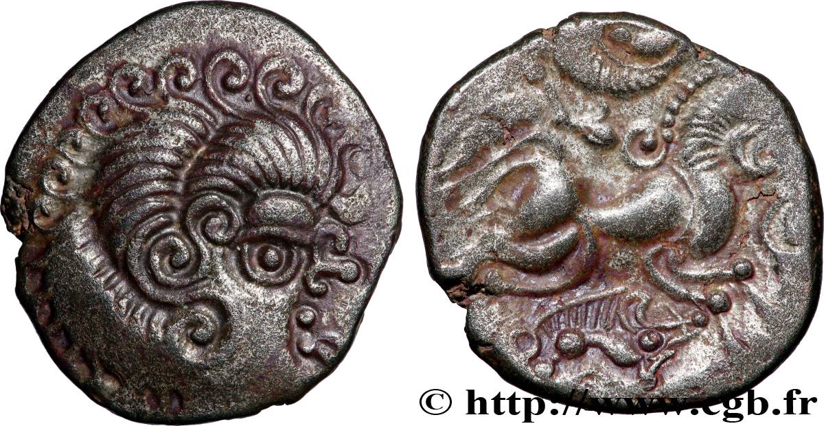 CORIOSOLITES (Région de Corseul, Cotes d&nbsp;Armor) Statère de billon, classe III au nez en epsilon TTB+