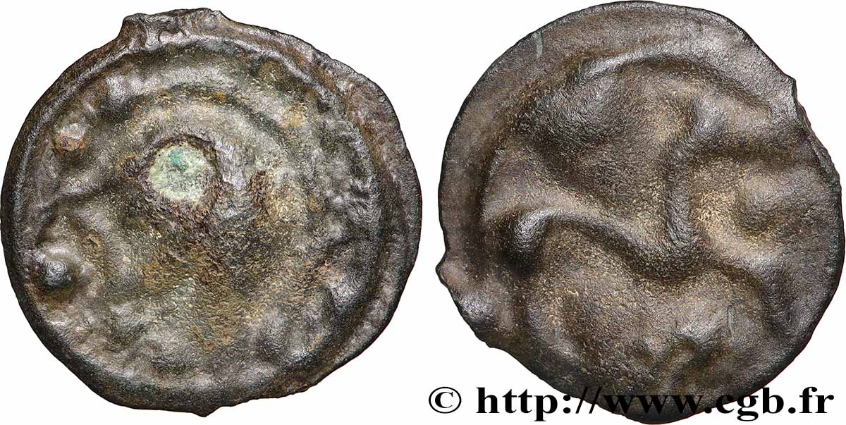 HAUTE ET MOYENNE SEINE Potin au cheval et aux deux têtes coupées TTB