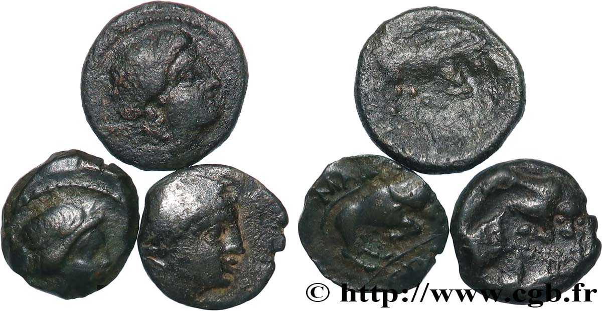 MASSALIA - MARSEILLE Lot de 3 petits bronzes au taureau Lot