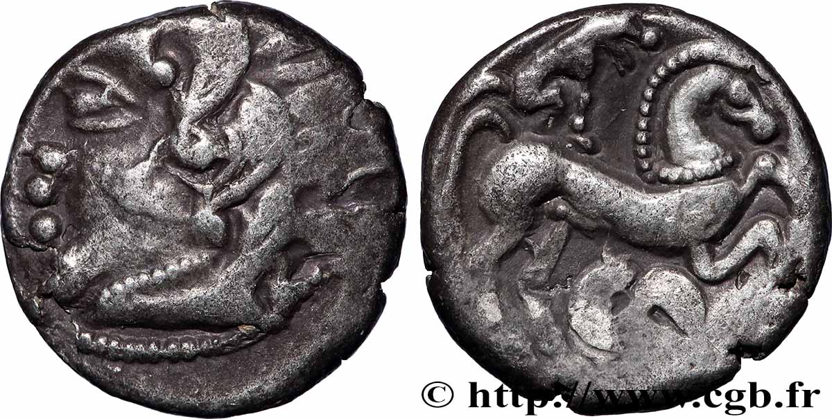 CARNUTES (Région de la Beauce) Drachme au loup et au cheval TTB+