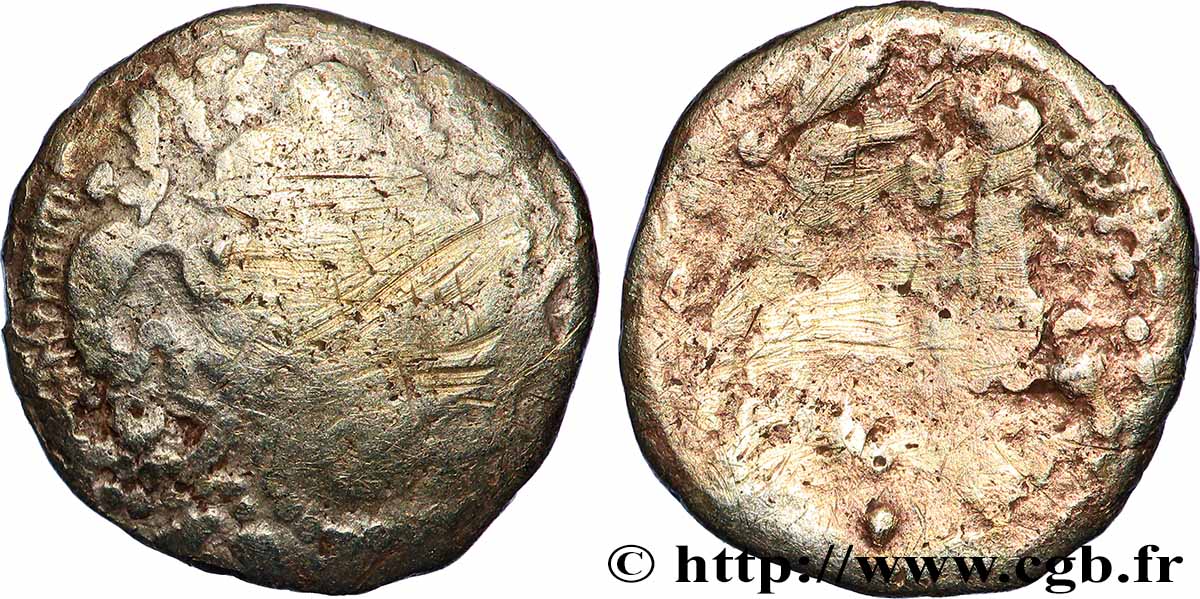 GALLIA - BAÏOCASSES (Regione di Bayeux) Quart de statère d’or pâle, au sanglier enseigne B