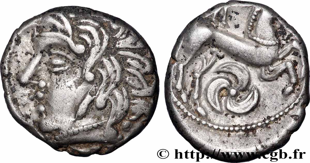 CARNUTES (Région de la Beauce) Drachme au loup et au cheval TTB+