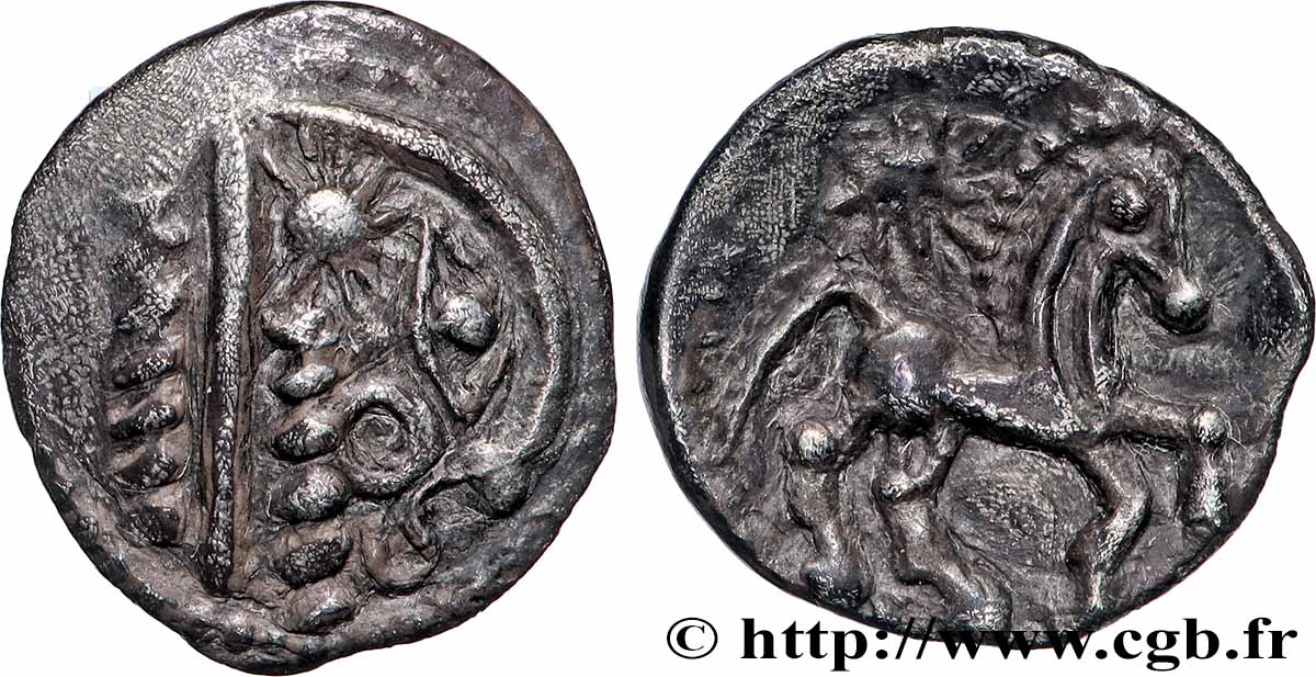 BELLOVAQUES (Région de Beauvais) Quart de statère d&nbsp;argent à l&nbsp;astre TTB+