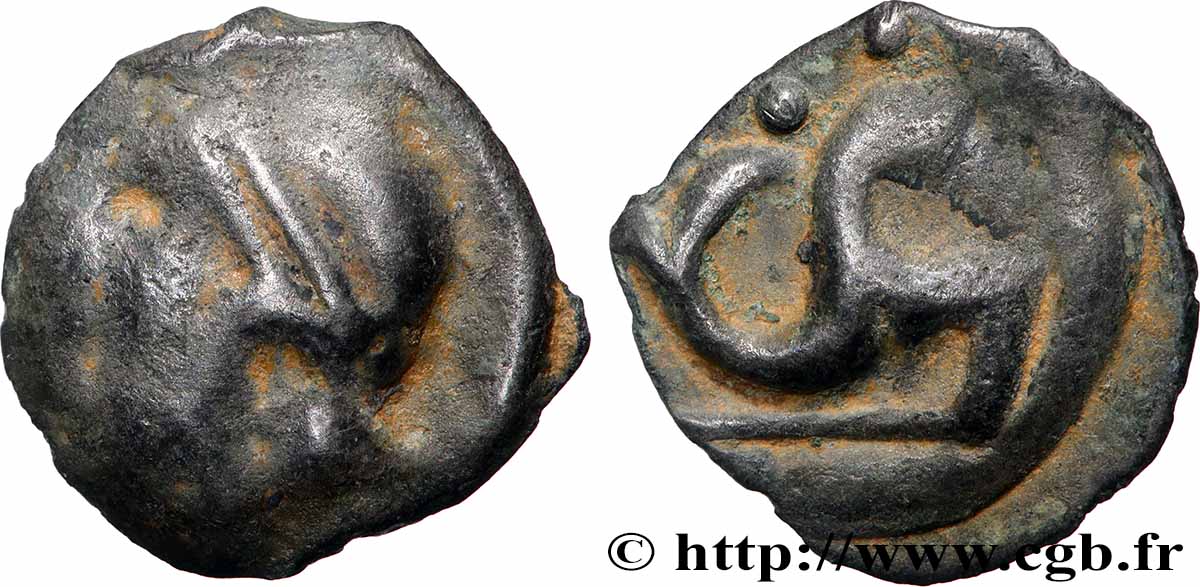 ÉDUENS (BIBRACTE, région du Mont-Beuvray) Potin à l’hippocampe, tête casquée TB+/TTB+