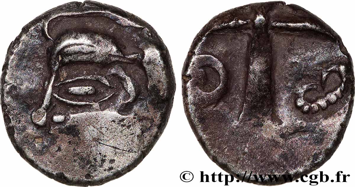 GALLIA - SOUTH WESTERN GAUL - PETROCORII (Area of Perigueux) Drachme &nbsp;type de Belvès&nbsp; S.224-225 XF