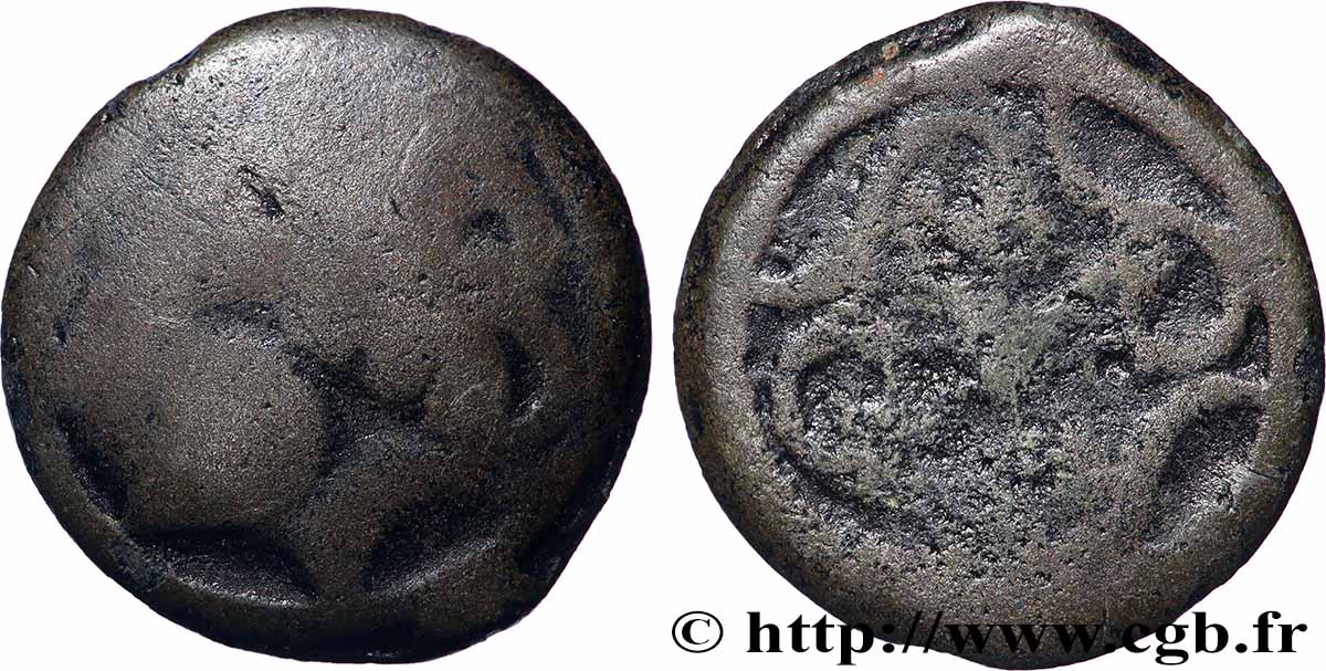 DUROCASSES (Region die Dreux) Potin aux volutes cruciformes S