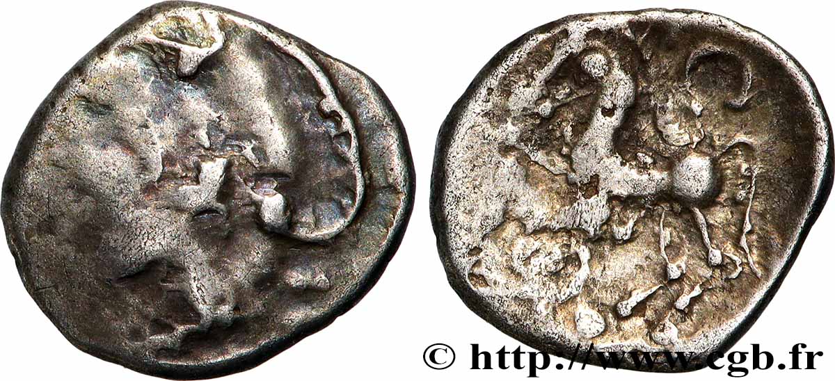 ÉDUENS (BIBRACTE, région du Mont-Beuvray) Denier à la tête casquée TB+/TTB