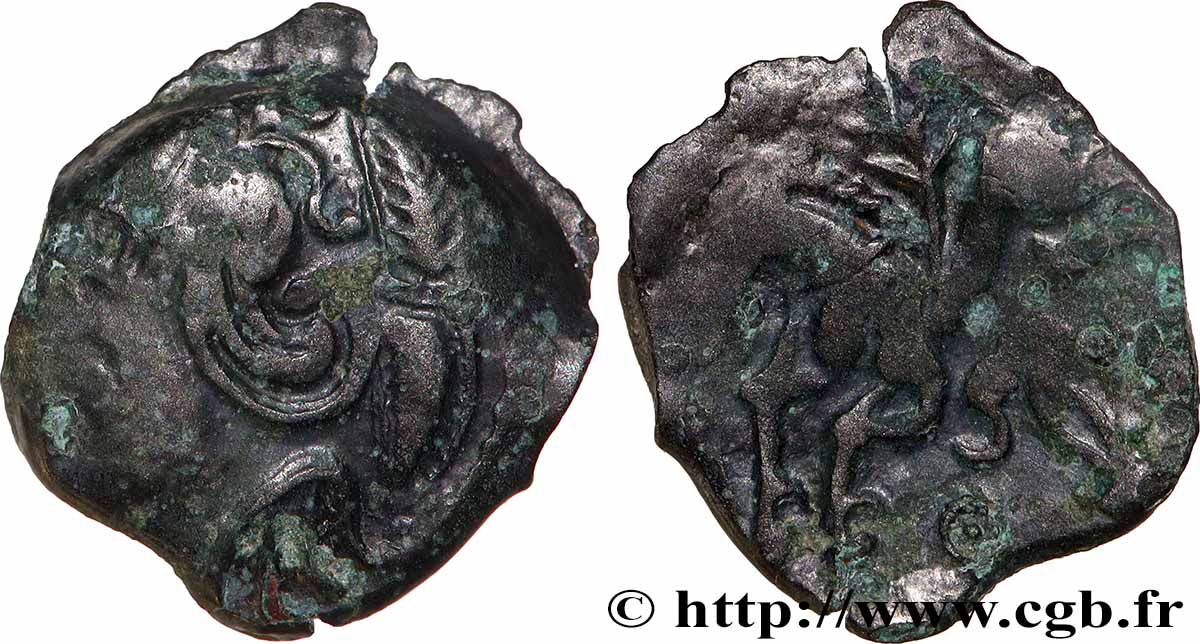 VÉLIOCASSES (Région du Vexin normand) Bronze SVTICOS à la tête casquée TB+
