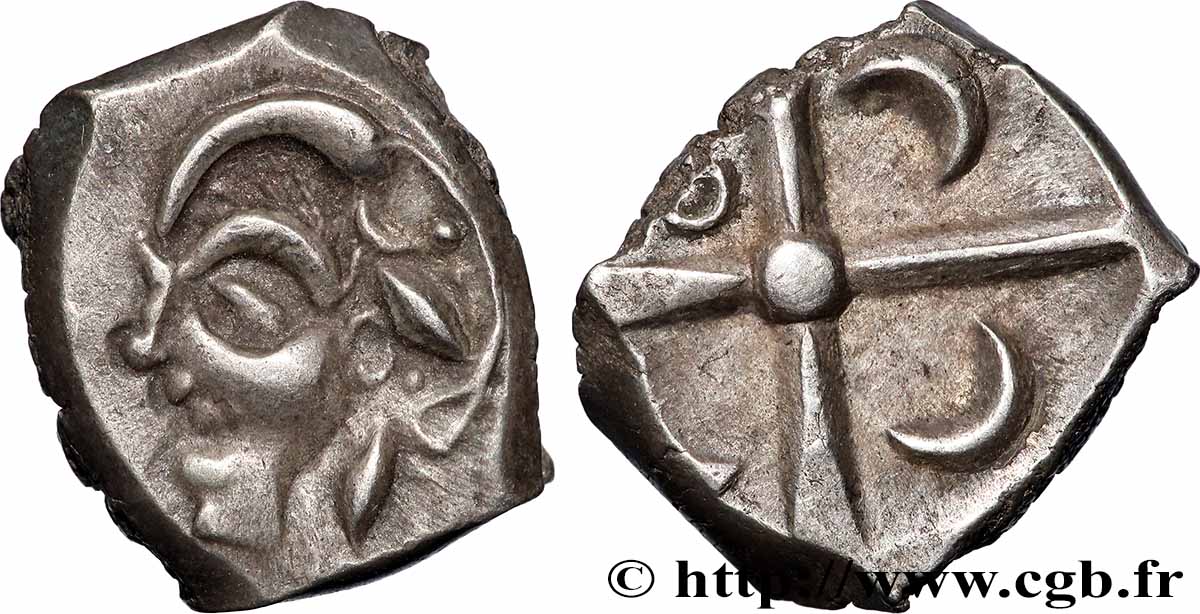 GALLIA - SOUTH WESTERN GAUL - VOLCÆ TECTOSAGES (Area of Toulouse) Drachme “à la tête cubiste”, Série précoce aux lunules AU