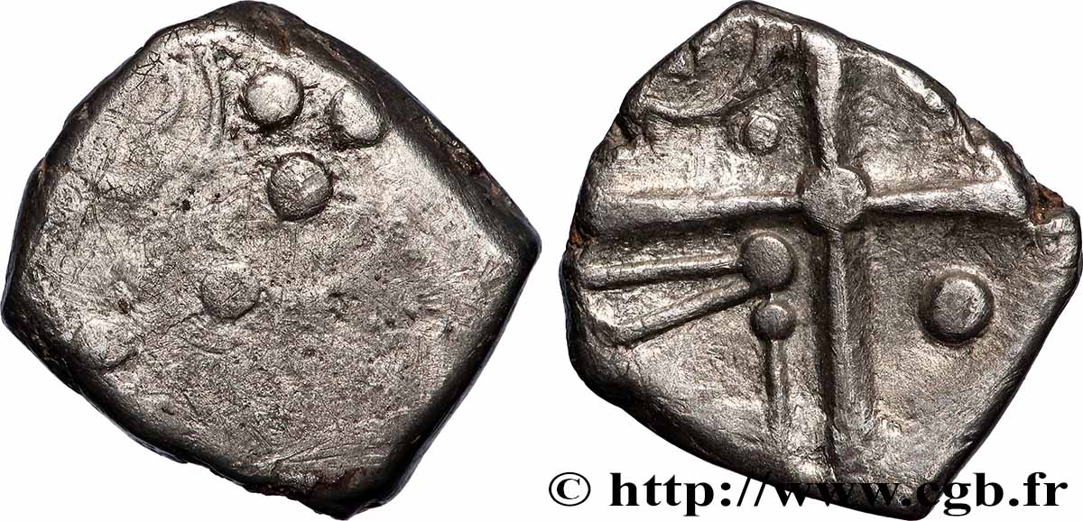 GALLIA - SÜSWESTGALLIEN - CADURCI (Region die Cahors) Drachme “à la tête triangulaire”, S. 131 S/SS