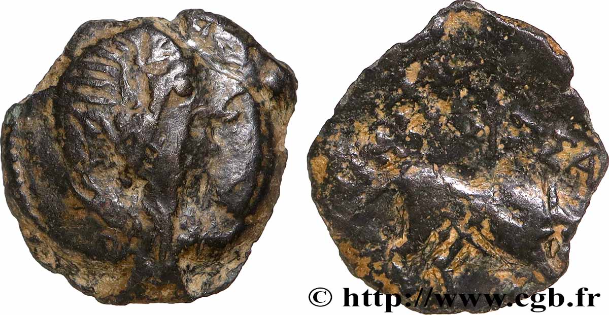 MASSALIEN - MARSEILLES Petit bronze au taureau (hémiobole ?) fSS/S