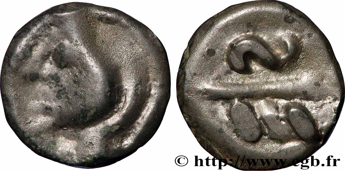 GALLIA BELGICA - BELLOVACI (Area of Beauvais) Potin aux chevrons, classe Ib XF/AU
