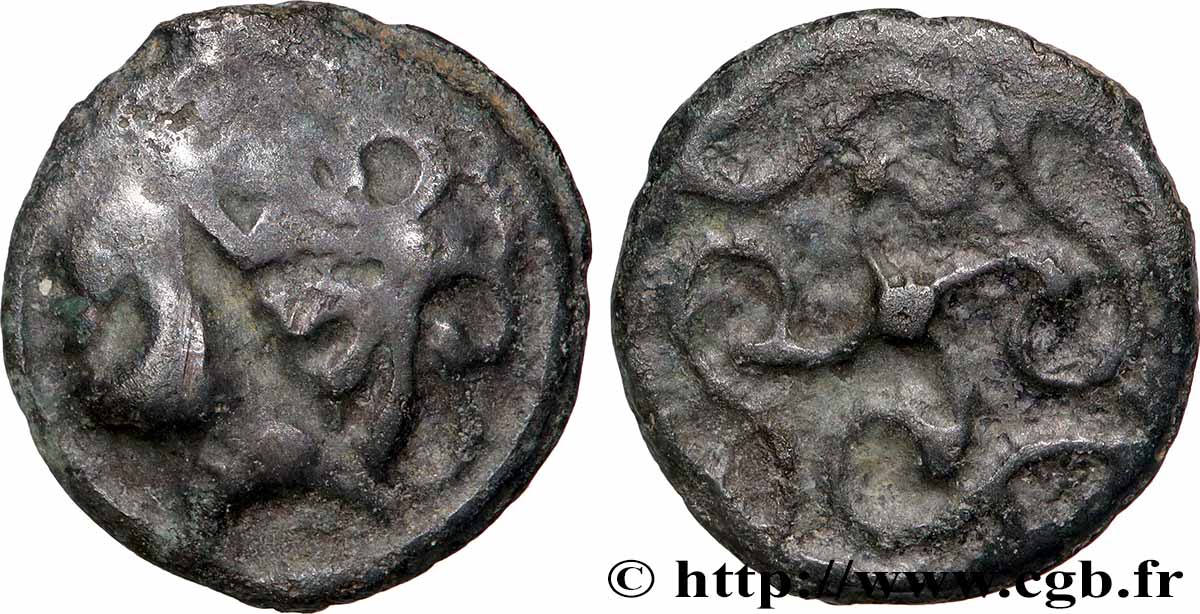 DUROCASSES (Région de Dreux) Potin aux volutes cruciformes TB+/TTB