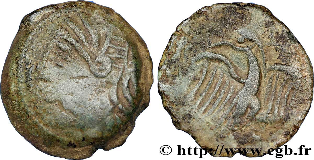 GALLIA - CARNUTES (Región de la Beauce) Bronze lourd à l’aigle et au croissant BC+