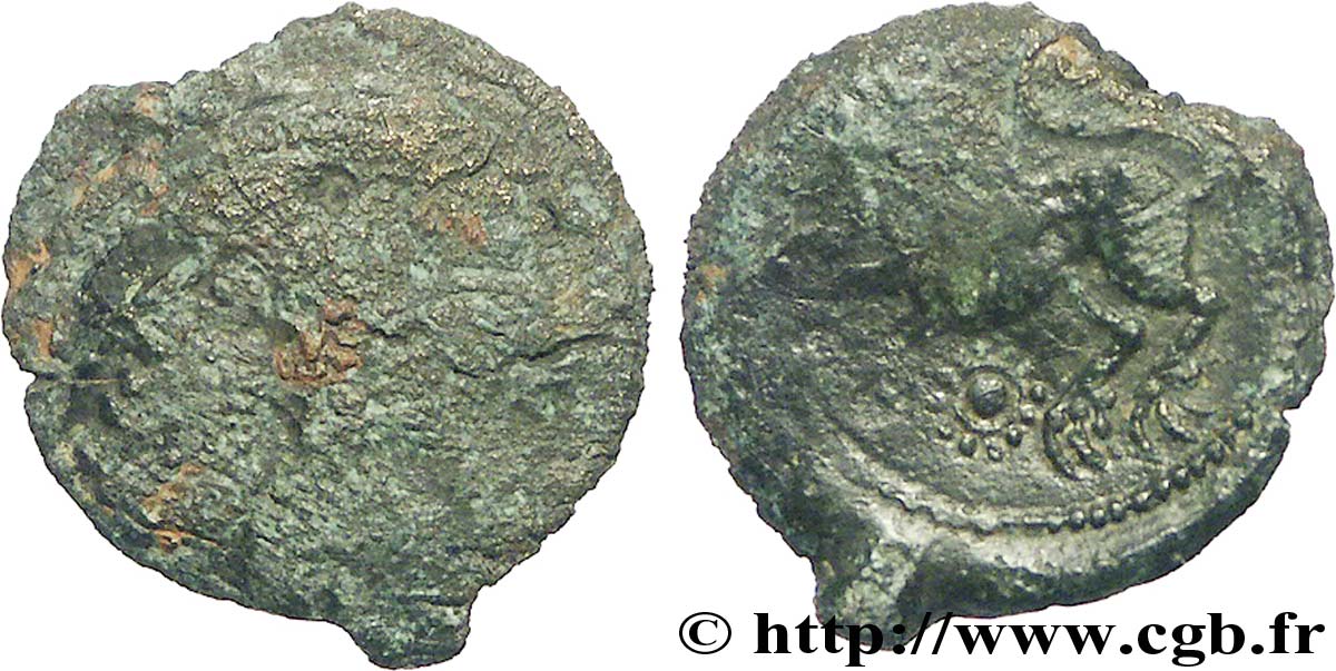 GALLIA BELGICA - SUESSIONES (Región de Soissons) Bronze à la tête janiforme, classe I RC/BC