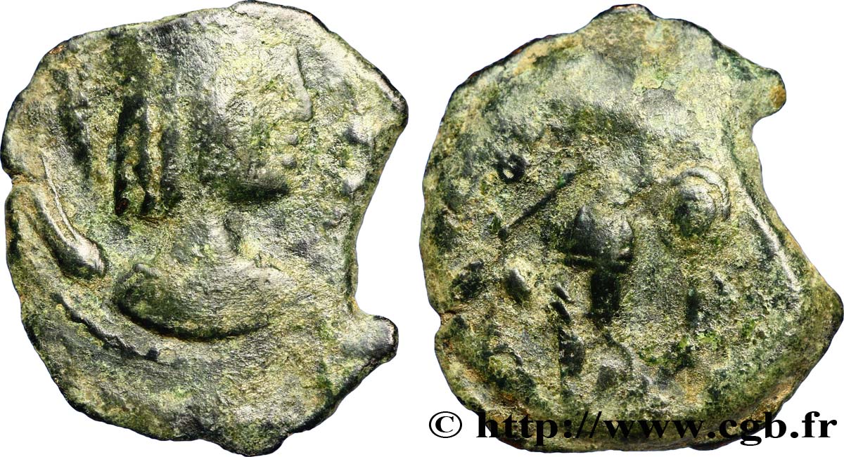 GALLIA - ARVERNI (Región de Clermont-Ferrand) Bronze EPAD, au guerrier BC