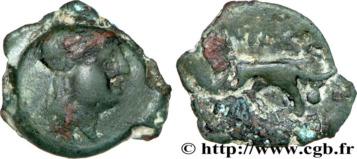 MASSALIA - MARSEILLES Petit bronze au taureau passant (hémiobole) BC