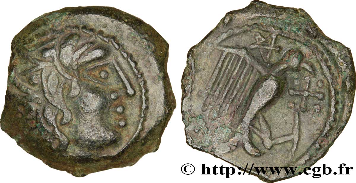 GALLIA - CARNUTES (Beauce area) Bronze à l’aigle et à la croisette AU