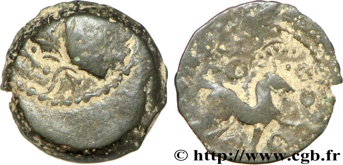 GALLIA - BELGICA - REGIONE DI PARIGGI Bronze à la tête casquée et au cheval MB