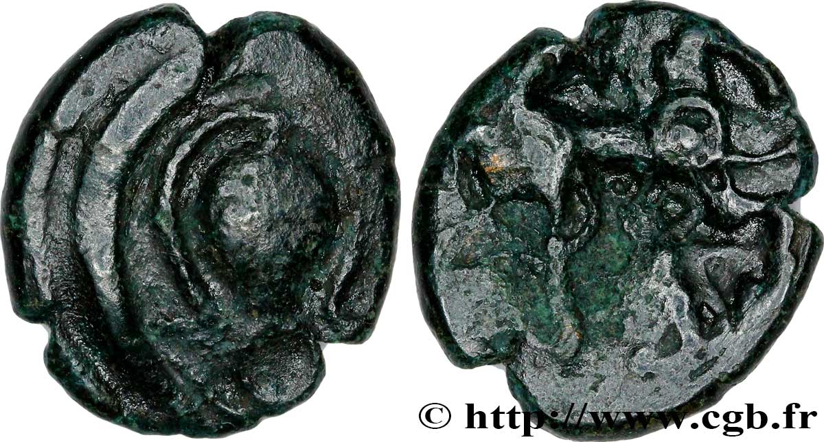 GALLIA - BELGICA - BELLOVACI (Región de Beauvais) Bronze à la petite tête de face MBC