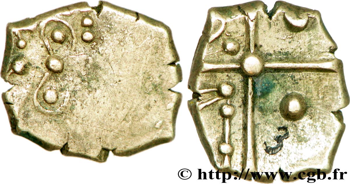 GALLIA - SUDOESTE DE LA GALLIA - CADURCI (Región de Cahors) Drachme “à la tête triangulaire”, S. 131 BC+/MBC+