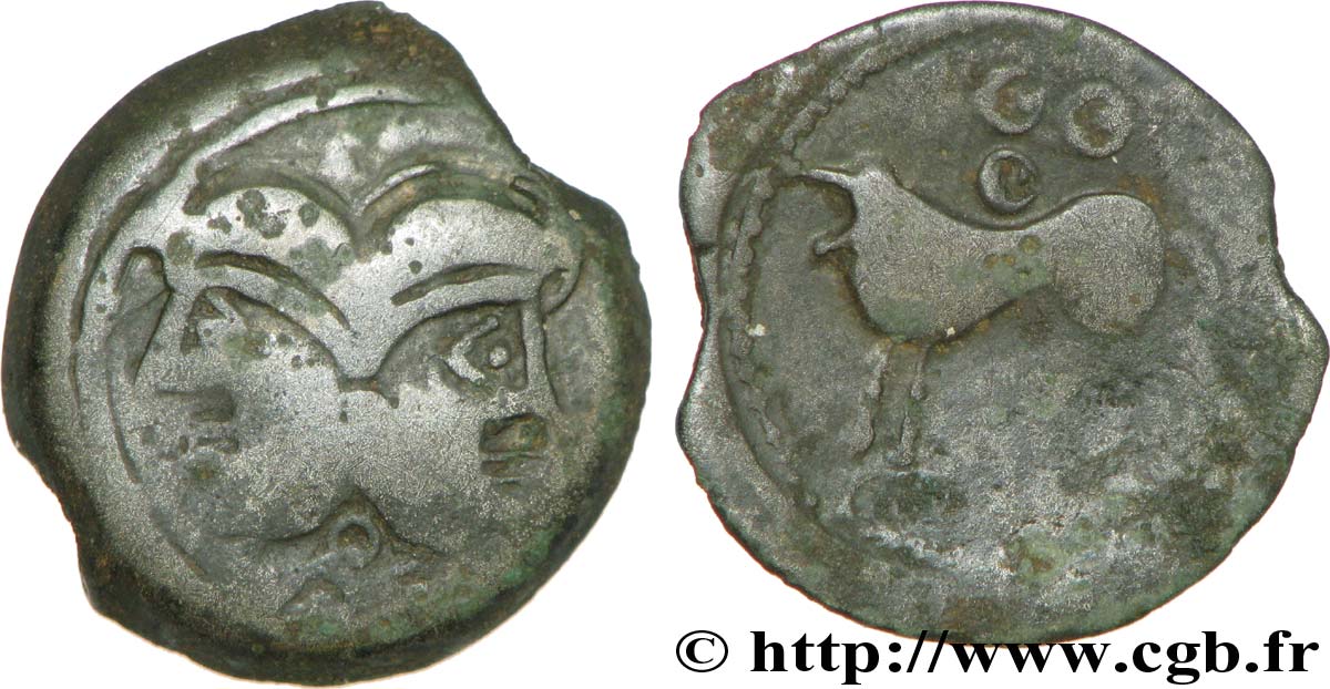 GALLIA BELGICA - SUESSIONES (Región de Soissons) Bronze à la tête janiforme, classe II BC+
