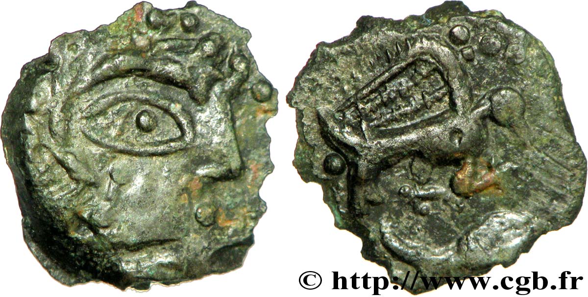 BELLOVAQUES (Région de Beauvais) Bronze à l oiseau, “type de Vendeuil-Caply” TTB+