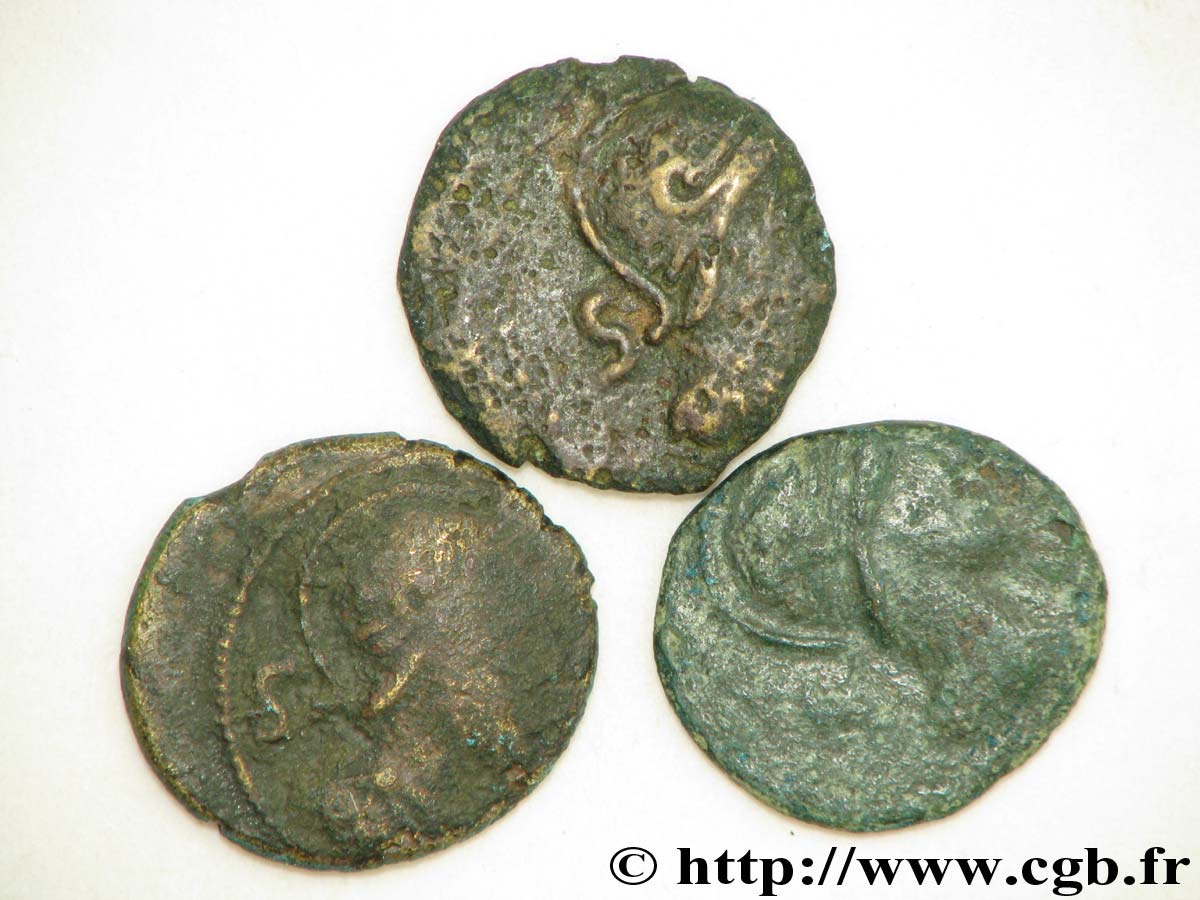 NEMAUSUS - NISMES Lot de trois bronzes NEM COL (semis) lot